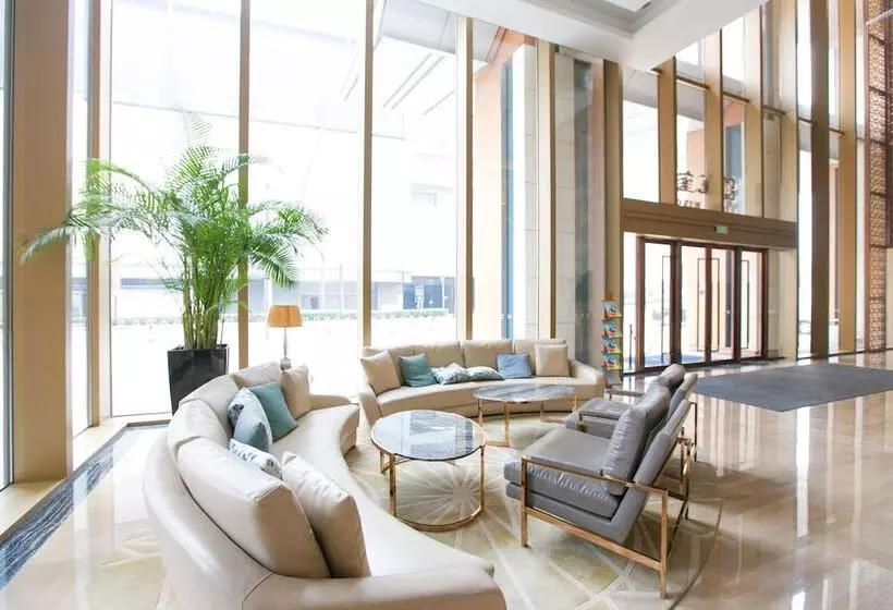 ホテル Cherry Residences May Fourth Square