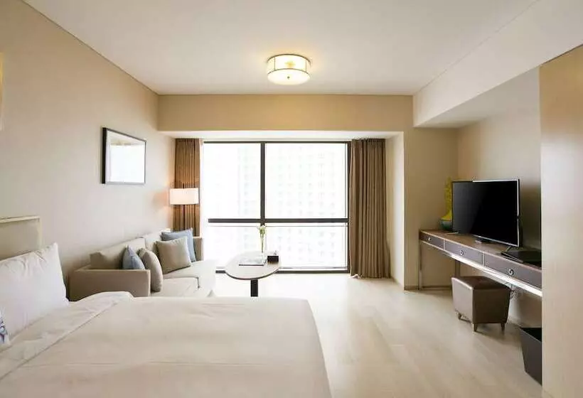 ホテル Cherry Residences May Fourth Square