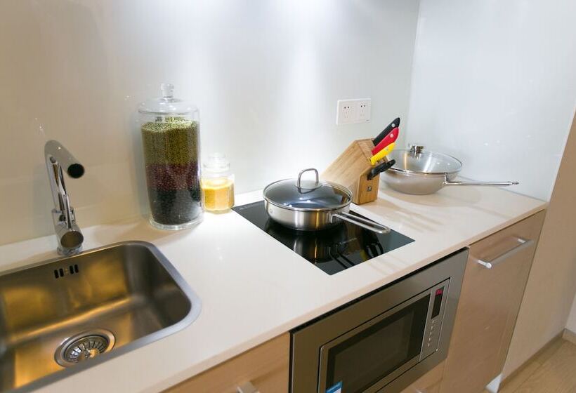 호텔 Cherry Residences May Fourth Square