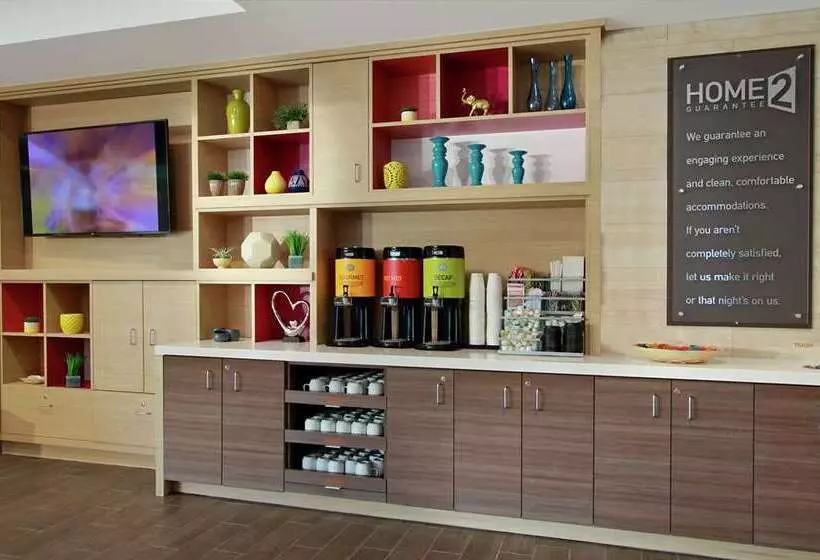ホテル Home2 Suites By Hilton Mobile I65 Government Boulevard