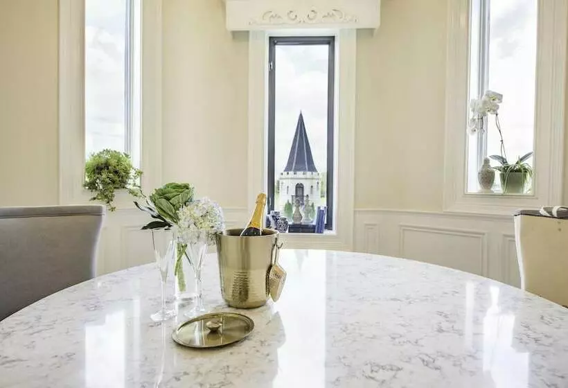 Hotelli The Kentucky Castle