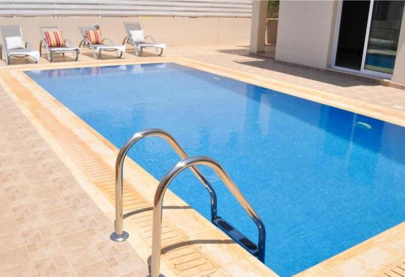 בית מלון כפרי Oceanview Luxury Villa 173