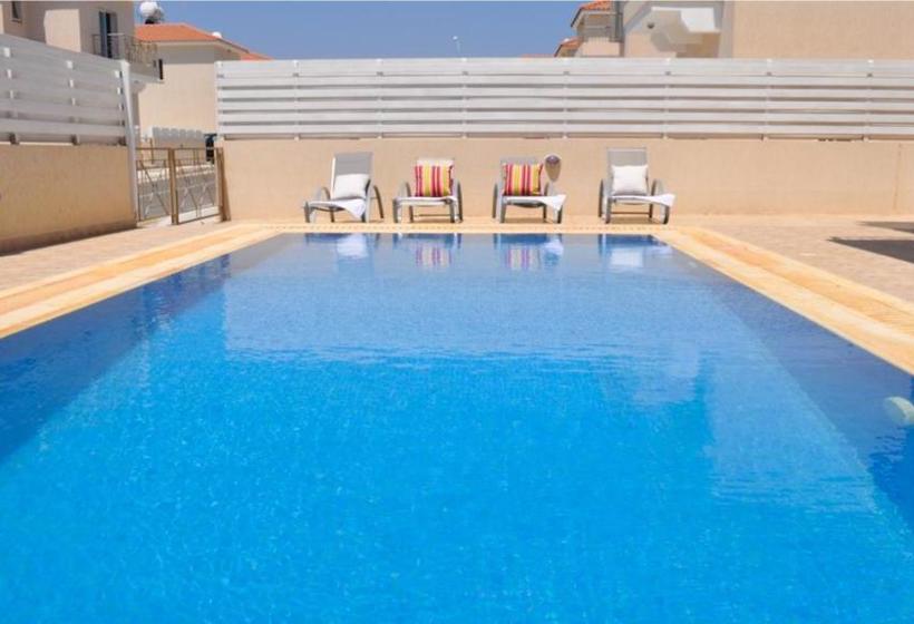 בית מלון כפרי Oceanview Luxury Villa 173