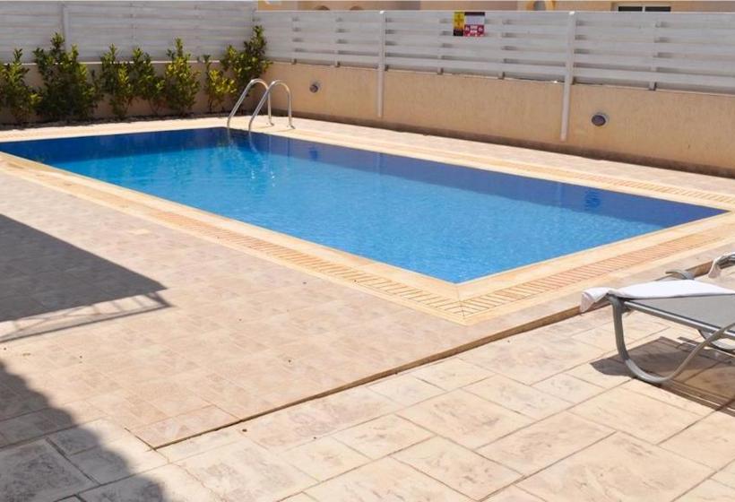 בית מלון כפרי Oceanview Luxury Villa 173