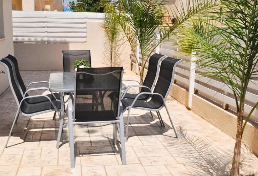 בית מלון כפרי Oceanview Luxury Villa 173