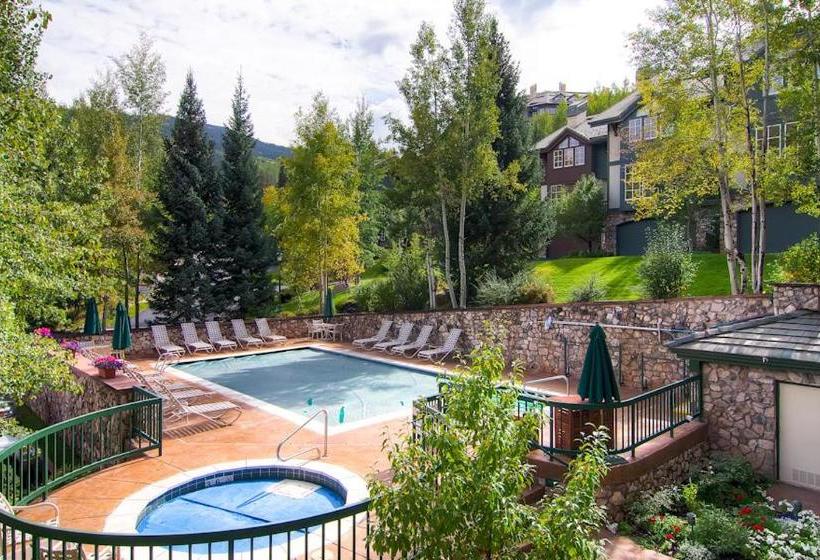 Отель Royal Elk Villas