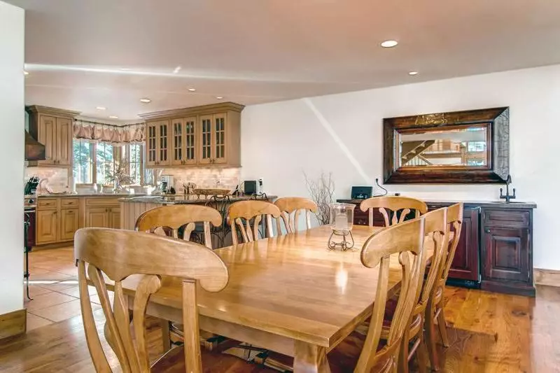 ホテル Royal Elk Villas