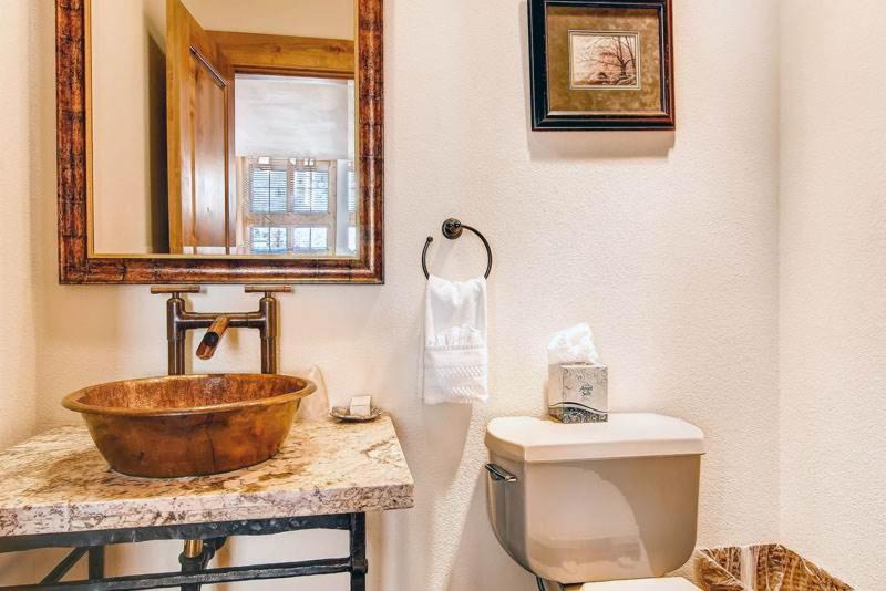 Отель Royal Elk Villas