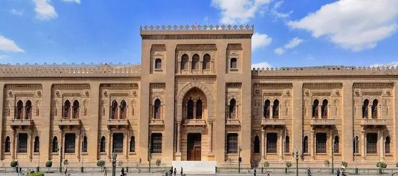 هتل Royal Pyramids Inn