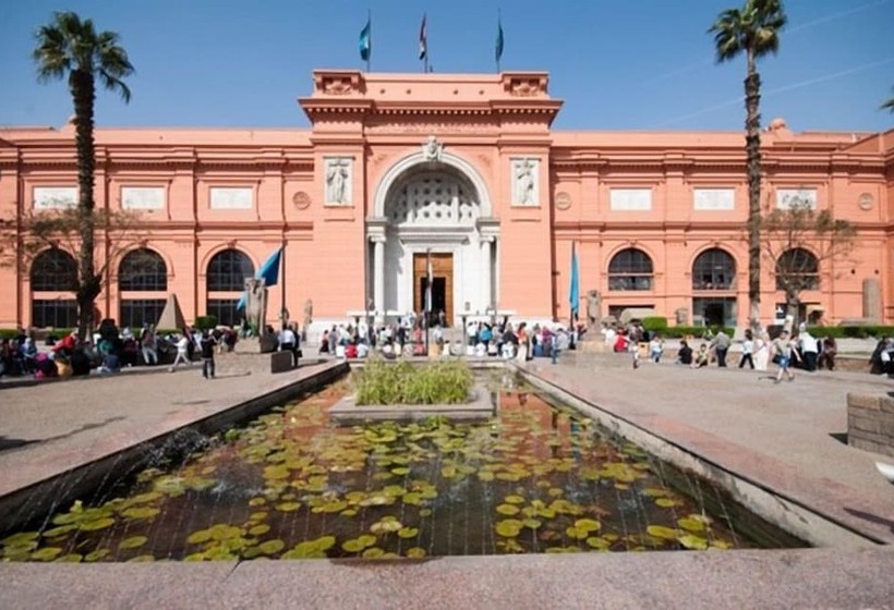 هتل Royal Pyramids Inn