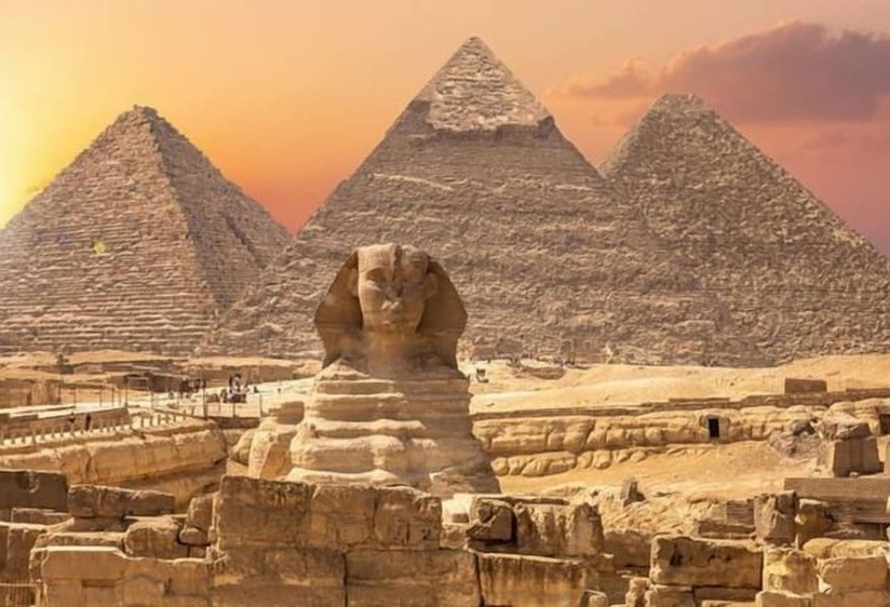 هتل Royal Pyramids Inn