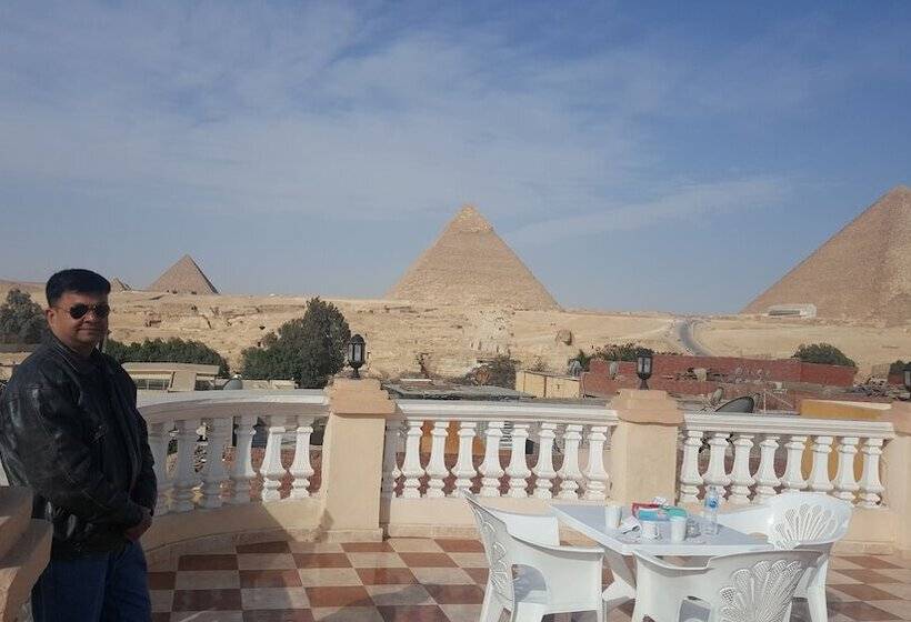 هتل Royal Pyramids Inn