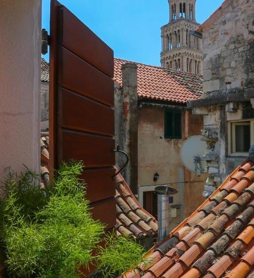 هتل Apartments Salvezani