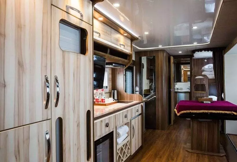 Hotelli Seclusion Scenery Of Shangshui International Rv Resort