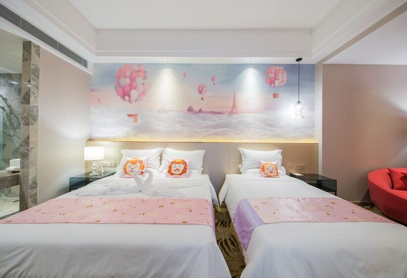 Novotel Shanghai International Tourism Zone North