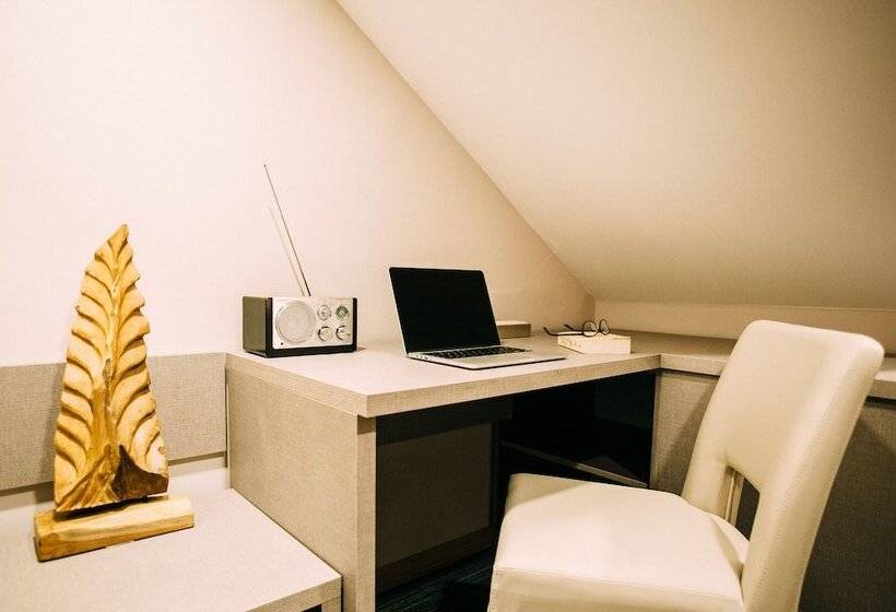 酒店 Sundial Boutique