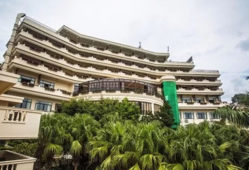 בית מלון כפרי Yuhuayuan Sanya Resort
