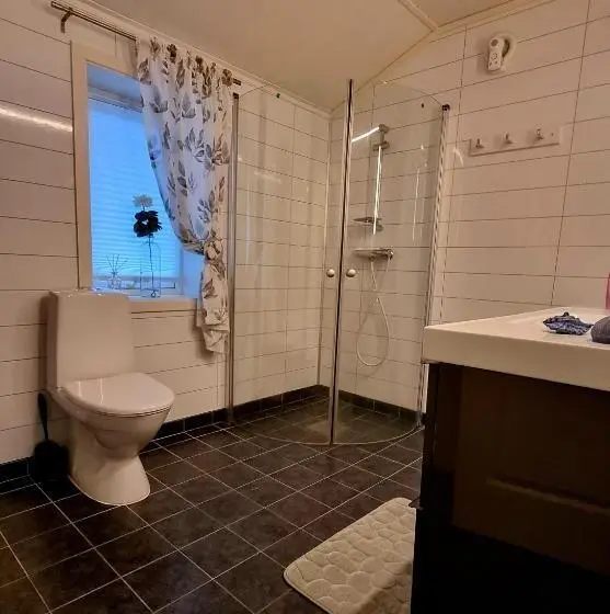Hotelli Laukvik Senja