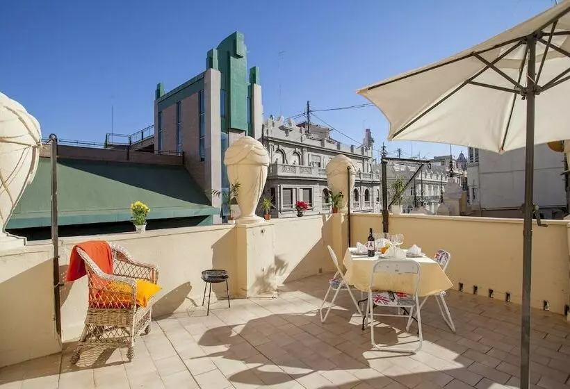 Atico De Lujo Plaza Ayuntamiento Pet Friendly