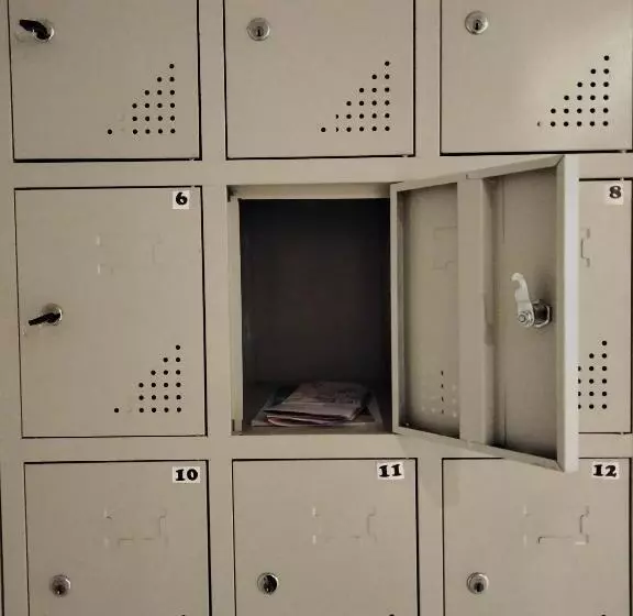 Capsule Hotel Ibedcity