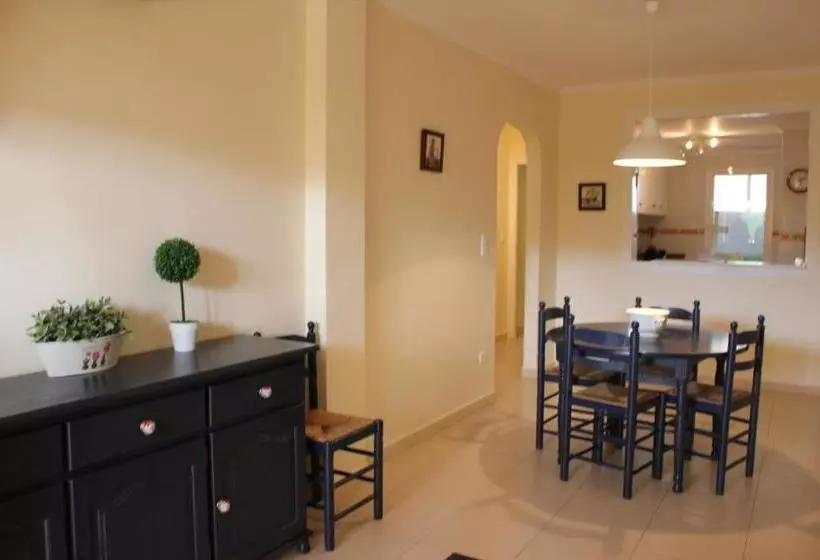هتل Apartamentos Faro