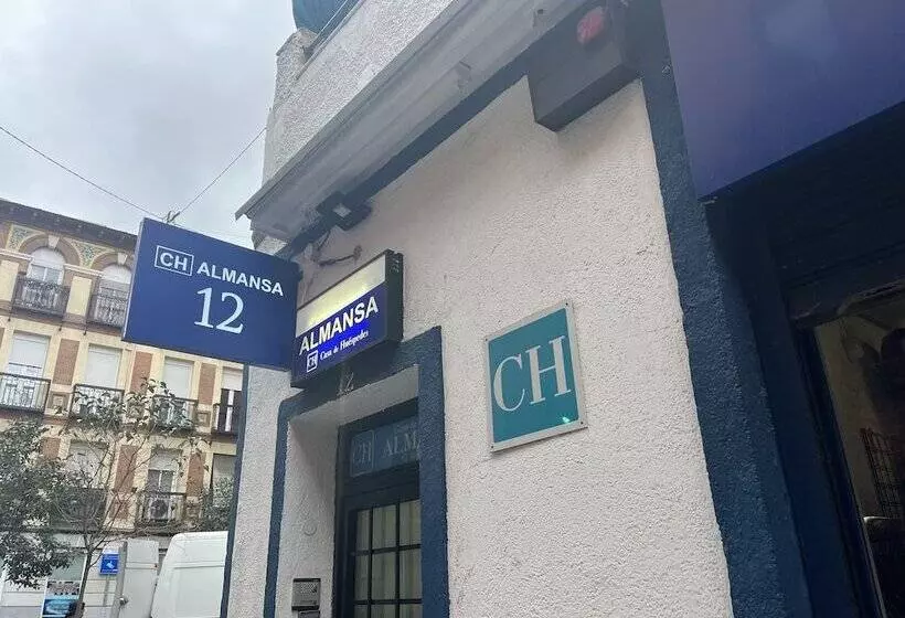 هتل Casa De Huéspedes Almansa