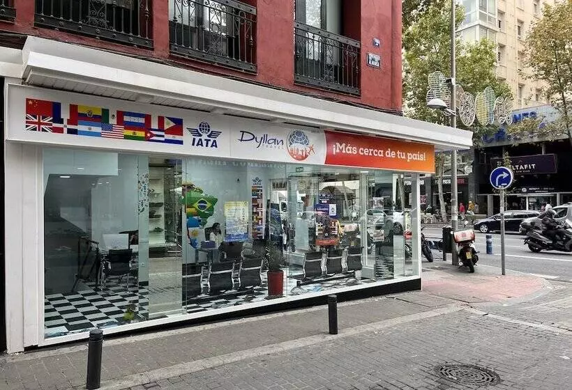 هتل Casa De Huéspedes Almansa