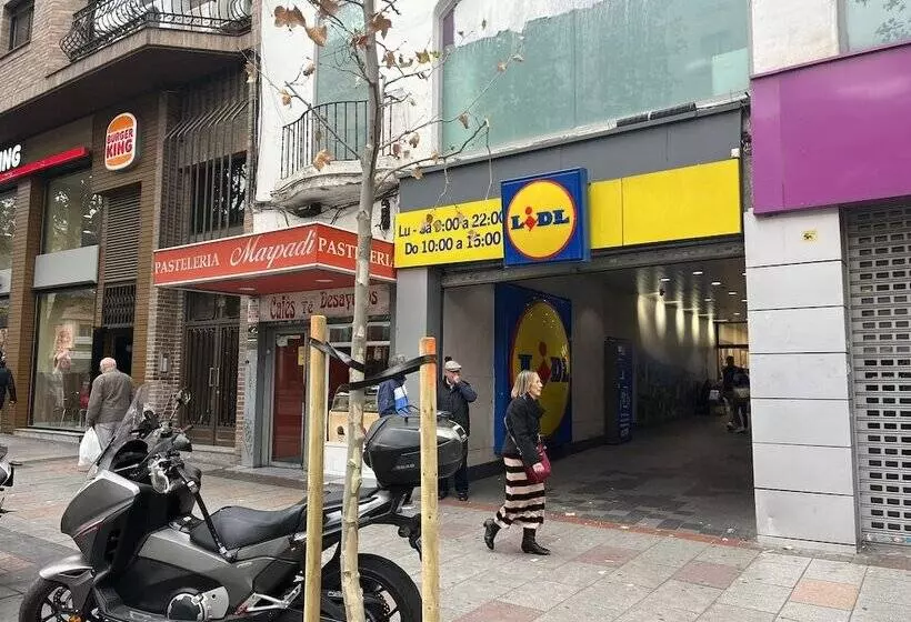 هتل Casa De Huéspedes Almansa