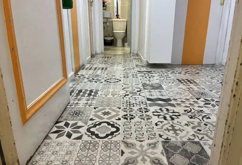 هتل Casa De Huéspedes Almansa