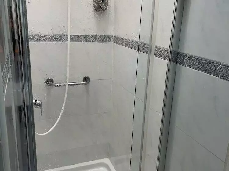 هتل Casa De Huéspedes Almansa