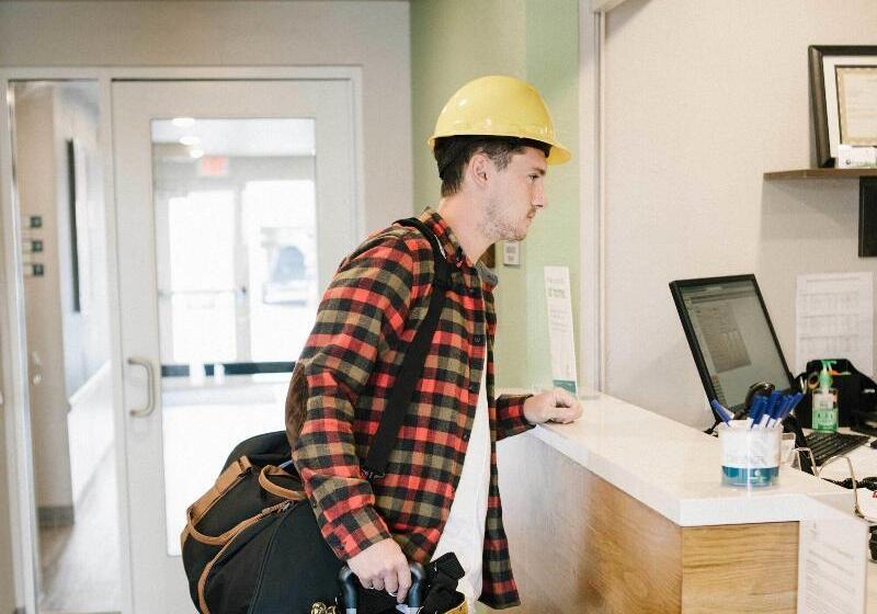 Отель Extended Stay America Select Suites Deerfield Beach