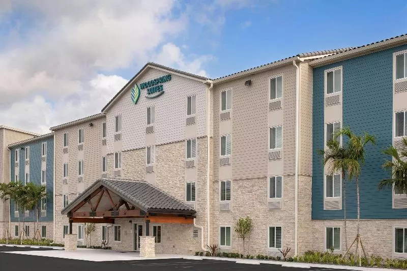 هتل Extended Stay America Select Suites   Deerfield Beach