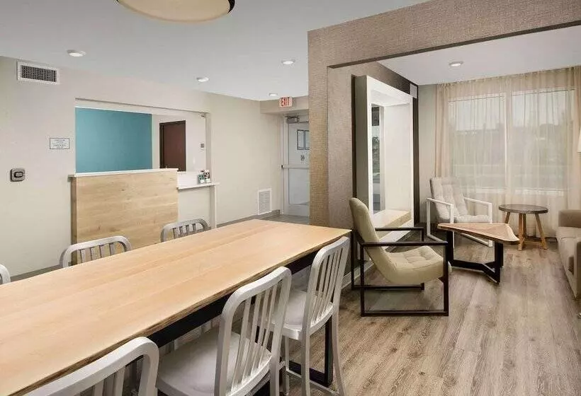 ホテル Extended Stay America Select Suites   Melbourne   West Melbourne
