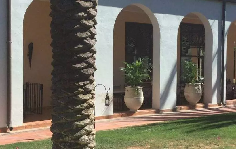 Hotelli Gran Villa Rosa