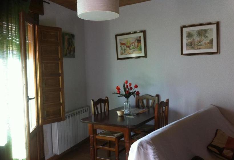 호텔 La Moneda De Huecar