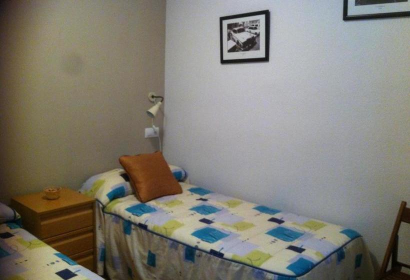 호텔 La Moneda De Huecar