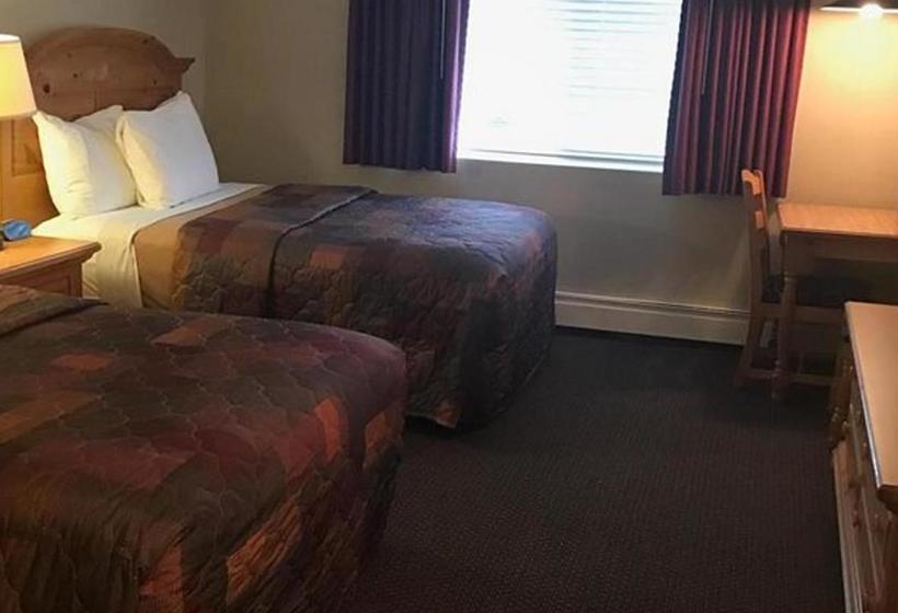 هتل Lakeshore Inn & Suites