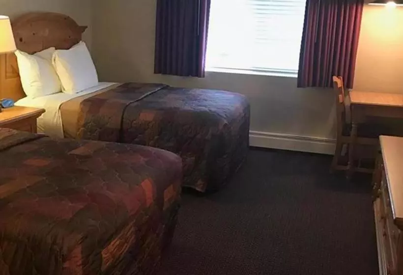 Hotelli Lakeshore Inn & Suites