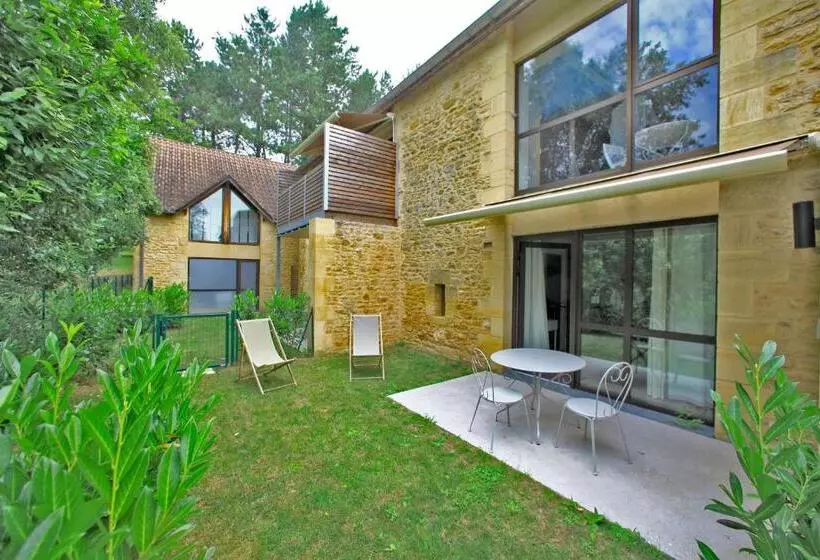 هتل Les Jardins Du Porche
