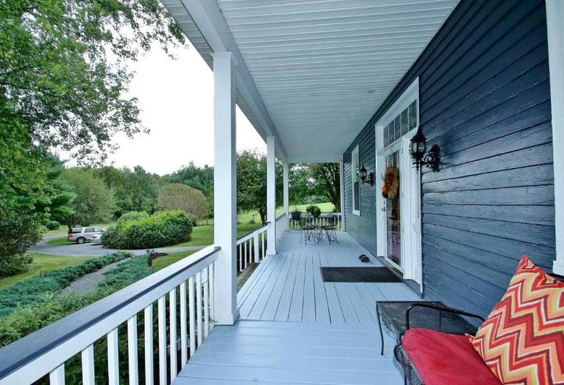 ホテル The Widow Kip S Inn