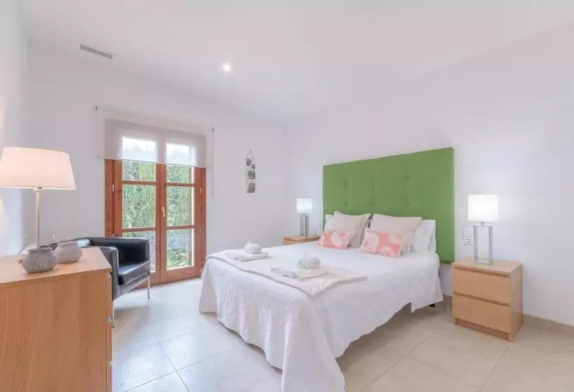 Hotelli Villa Finca Dels Horts