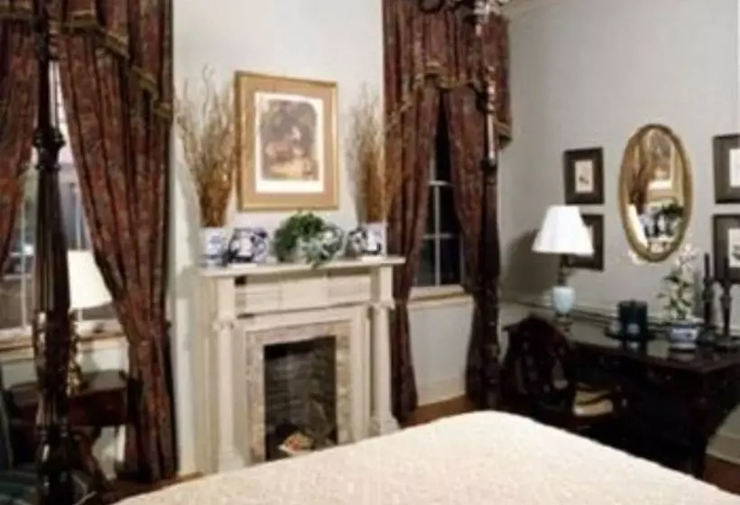 Hotelli Wilkins Town House