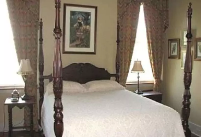 Hotelli Wilkins Town House