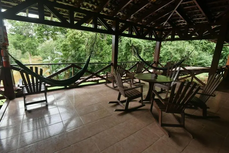 ホテル La Laguna Del Lagarto Eco Lodge