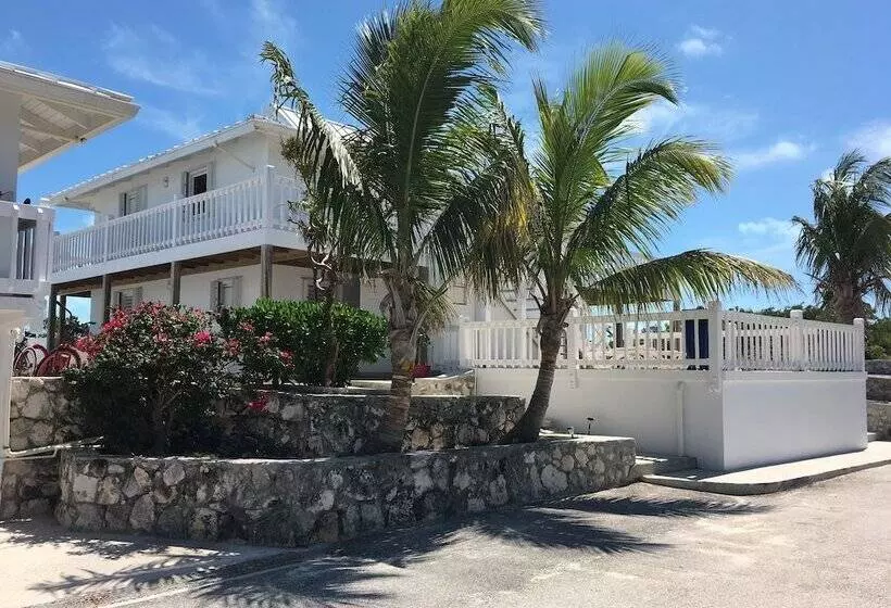 Caribbean Sea Breeze Villas