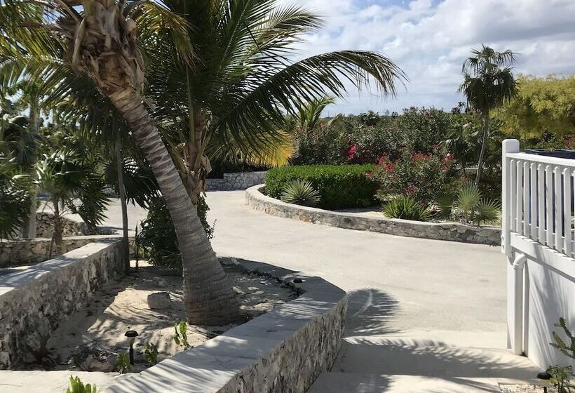 Caribbean Sea Breeze Villas