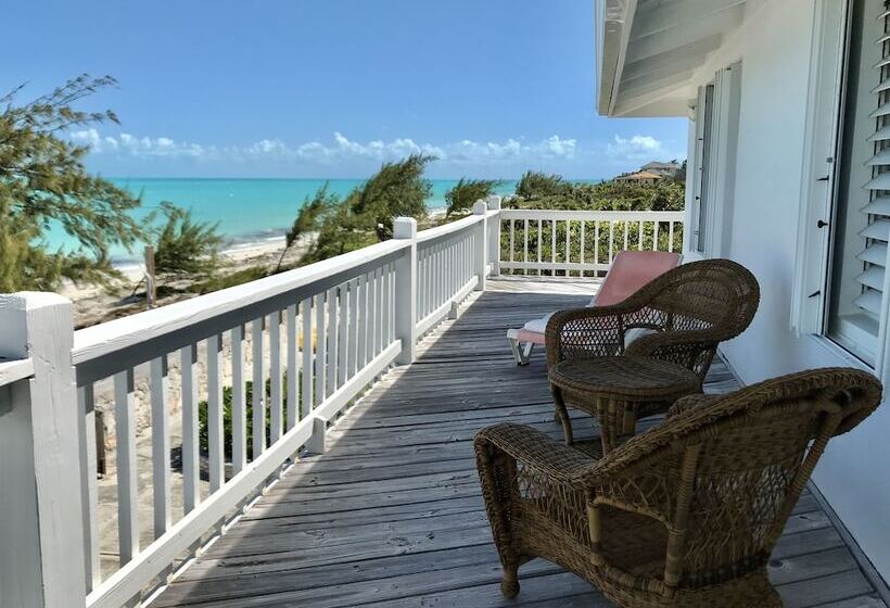 Caribbean Sea Breeze Villas