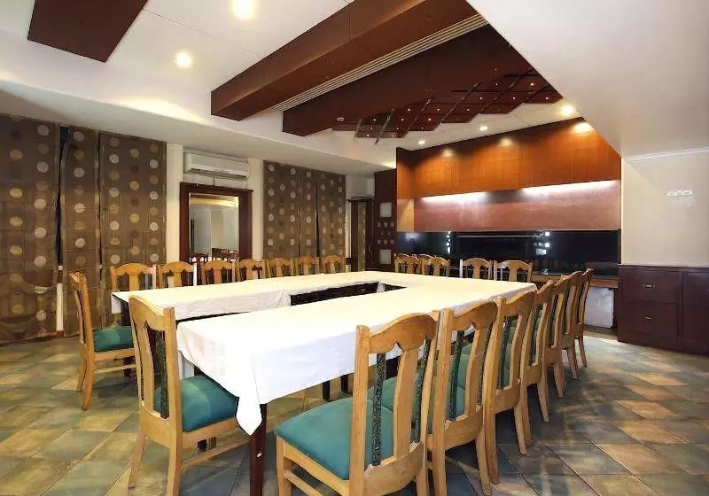 Hotel Aditya