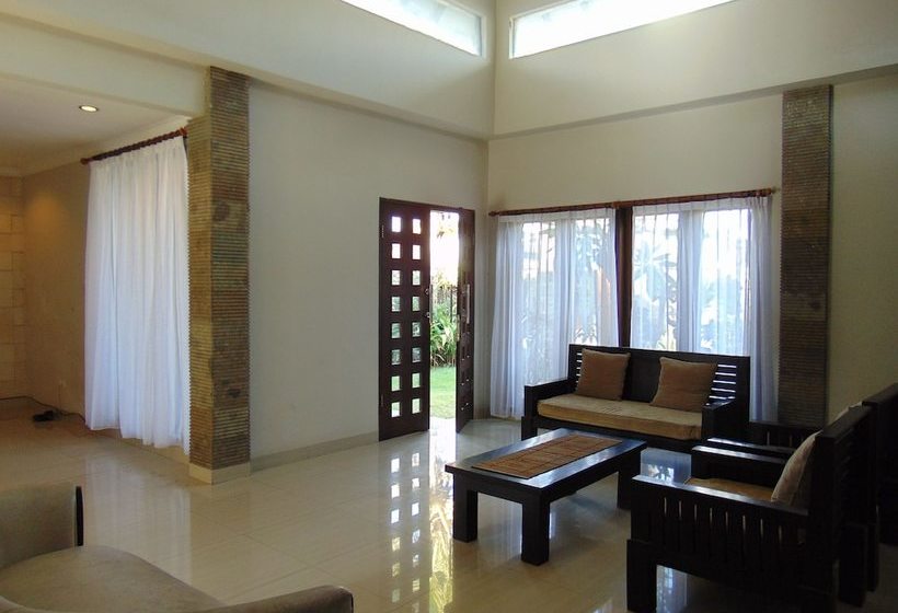 فندق Baik Baik Homestay