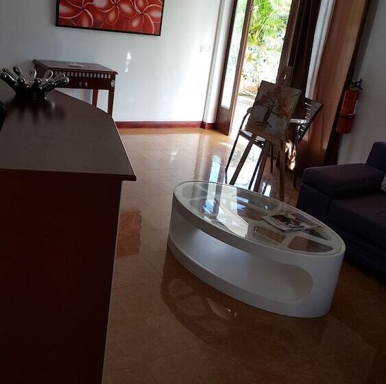 هتل Casa La Siesta